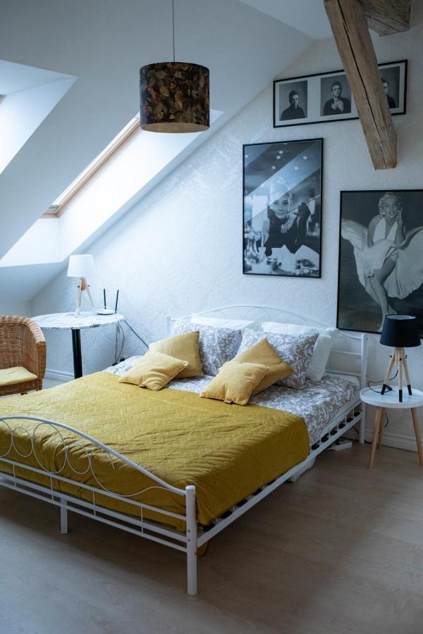 לידזבארק ורמינסקי Apartament Ratuszowa מראה חיצוני תמונה